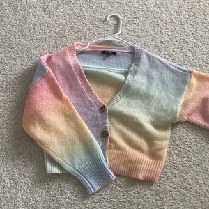 Cropped pastel rainbow cardigan